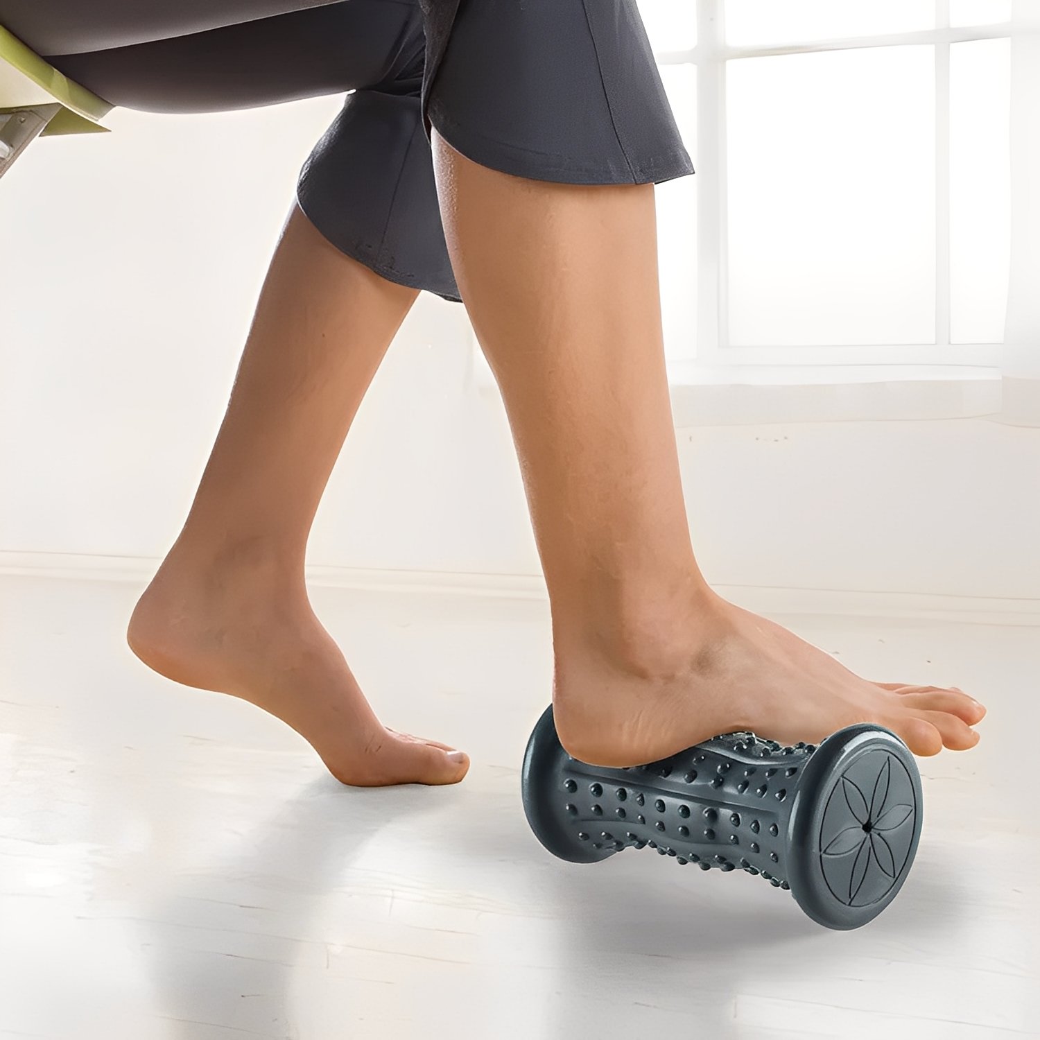 Hot and Cold foot Roller